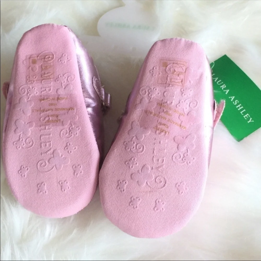 Laura Ashley Mary Jane’s Pink Metallic Bow Babies Toddler’s Shoes